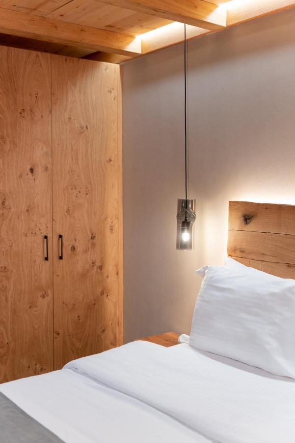 Theros By Agora Luxury Apartments In The Heart Of Heraklion Exteriör bild